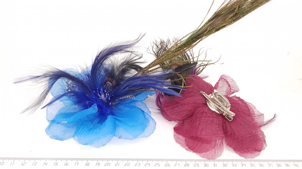 Цветок CB159 Зажим-брошь голубая