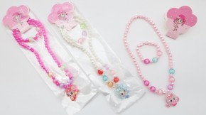 Набор детской бижутерии оптом. Красивый набор бижутерии для девочки по выгодным ценам, большой выбор.