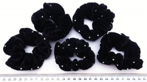 Резинки для волос бантик купить оптом по низкой цене с доставкой по России и СНГ. Модные банты для девочек бант на резинке для танцев купить оптом. Бантик с украшением на резинке купить оптом