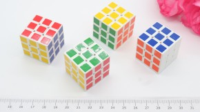 Кубик Рубика цветной 3 см