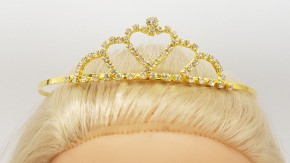 Диадема купить оптом по низкой цене с доставкой по России и СНГ. Красивая серебряная диадема для выпускного и праздника.