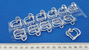 Крабы для волос купить оптом по низкой цене с доставкой по России и СНГ. Модные крабы для девочек дополнят прекрасный образ любой модницы